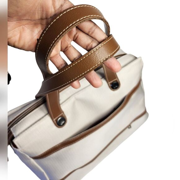 Delsey Paris - Picture 10 of 16